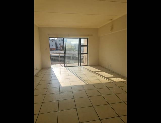 2 BEDROOM PROPERTY TO RENT IN SUNNINGHILL